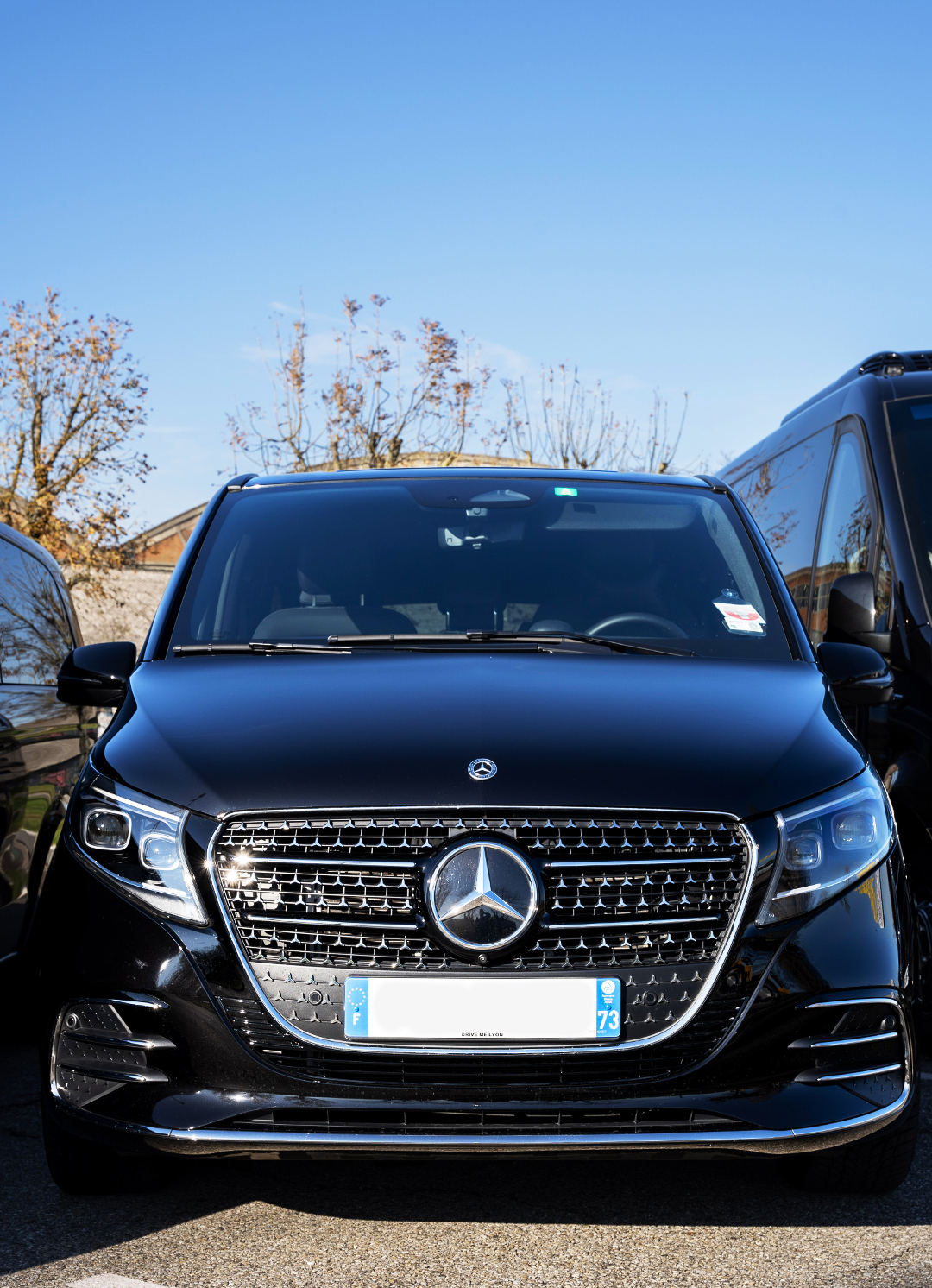 location-luxe-chauffeur-prive-annecy Location avec Chauffeur privé à Annecy voiture, minivan, minibus, bus, car