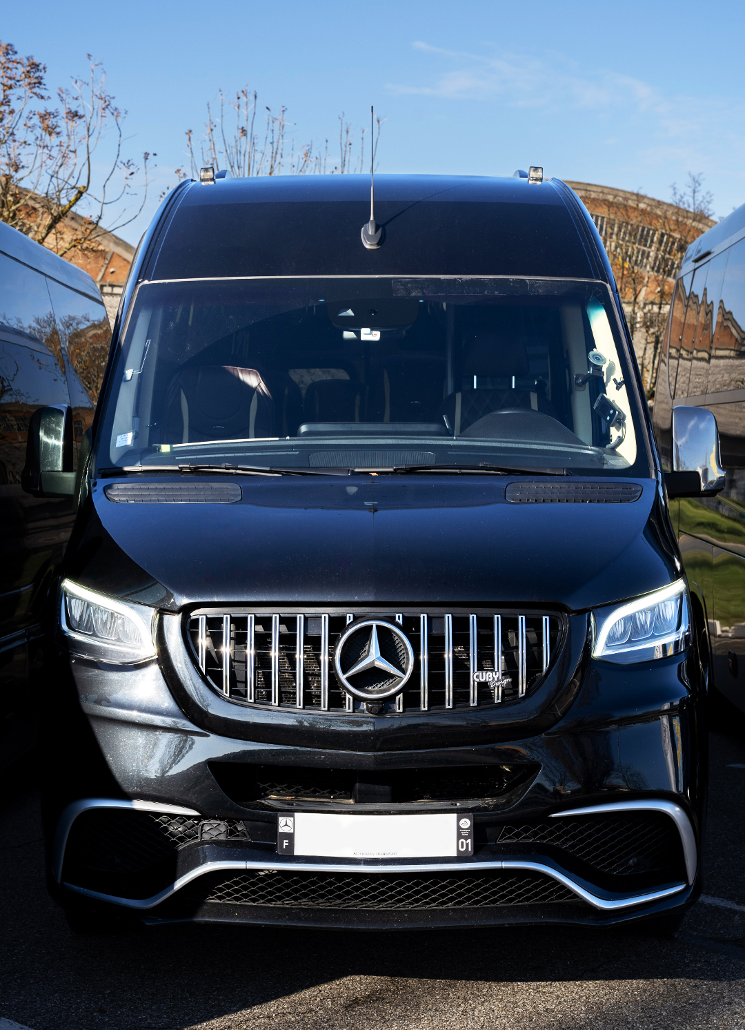 location-sprinter-chauffeur-annecy Location avec Chauffeur privé à Annecy voiture, minivan, minibus, bus, car